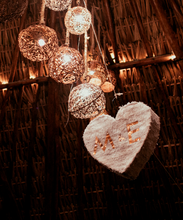 Cargar imagen en el visor de la galería, Piñatas Mexicanas Personalizadas