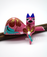 Cargar imagen en el visor de la galería, Alebrijes miniatura