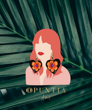 Cargar imagen en el visor de la galería, Aretes en forma de corazón