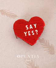 Cargar imagen en el visor de la galería, Piñatas Mexicanas Personalizadas