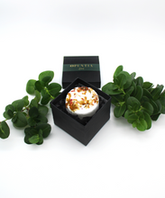 Cargar imagen en el visor de la galería, Bombas efervescentes hechas con productos y esencias naturales